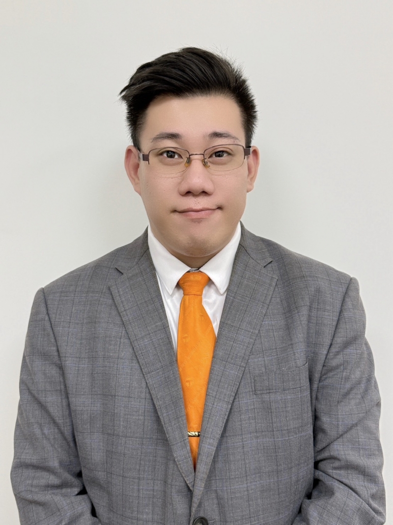 房仲 楊凱鈞 照片