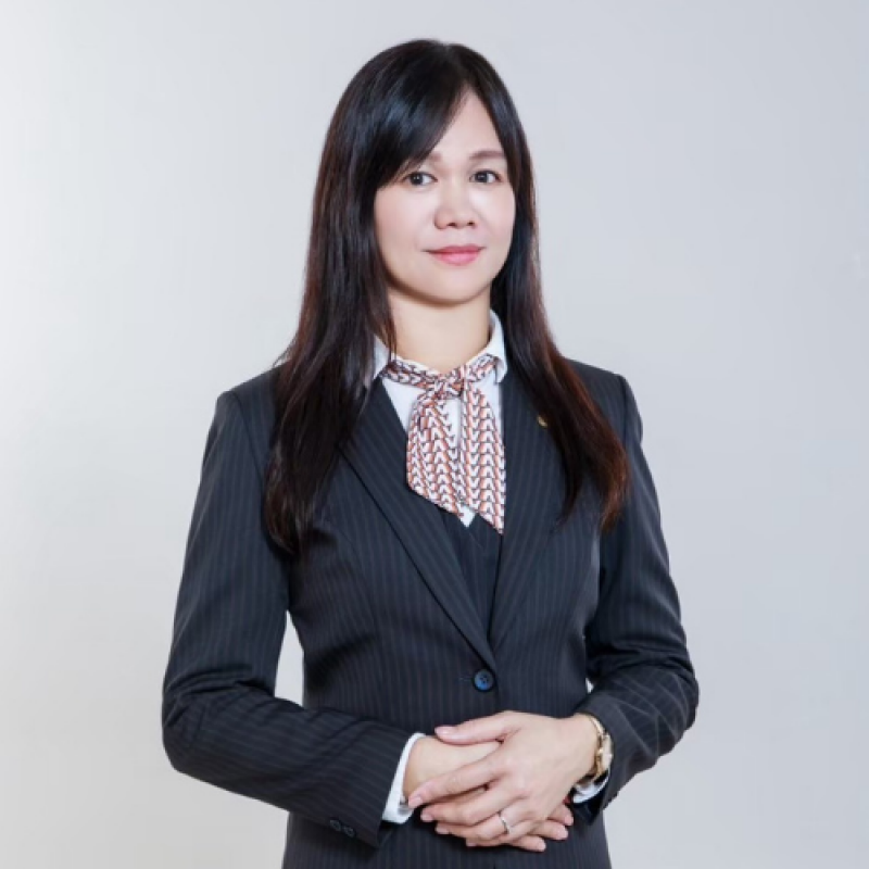 房仲 商小姐 照片