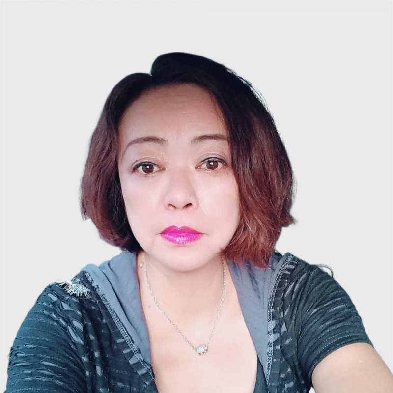 房仲 黃珮琦 照片