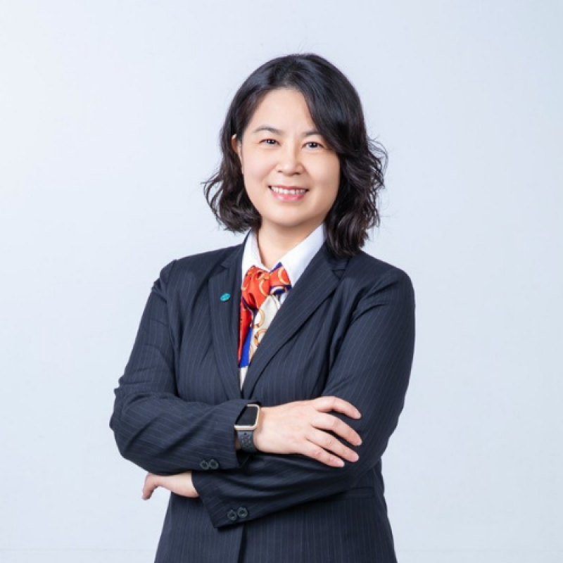 房仲 珊姐 照片