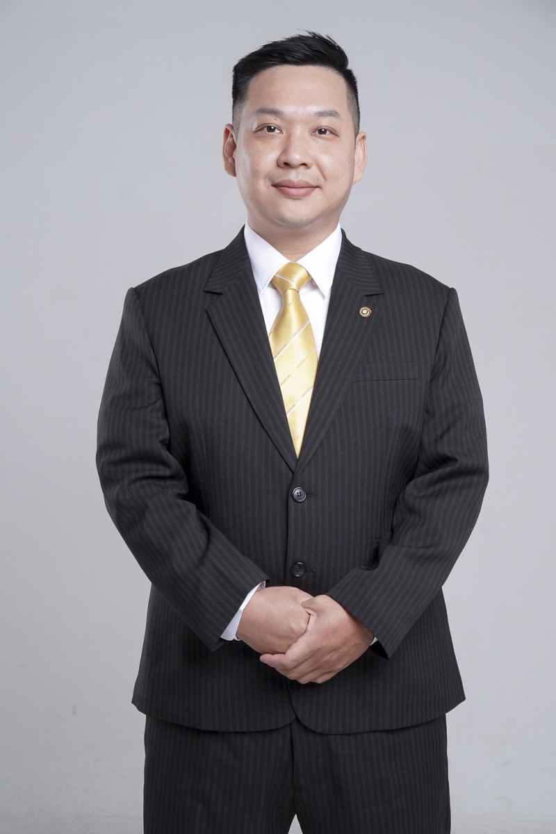 房仲 黃永孝 照片