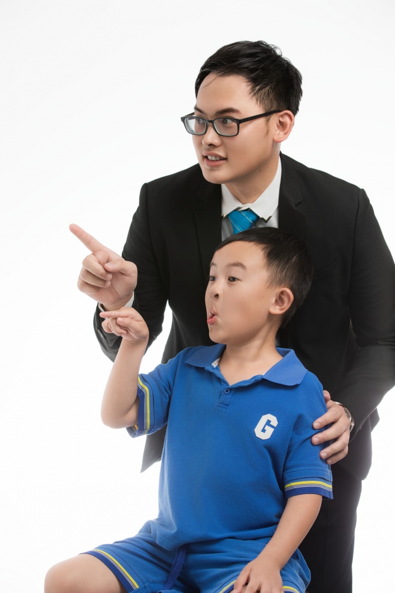 房仲 尤育生(魷魚) 照片