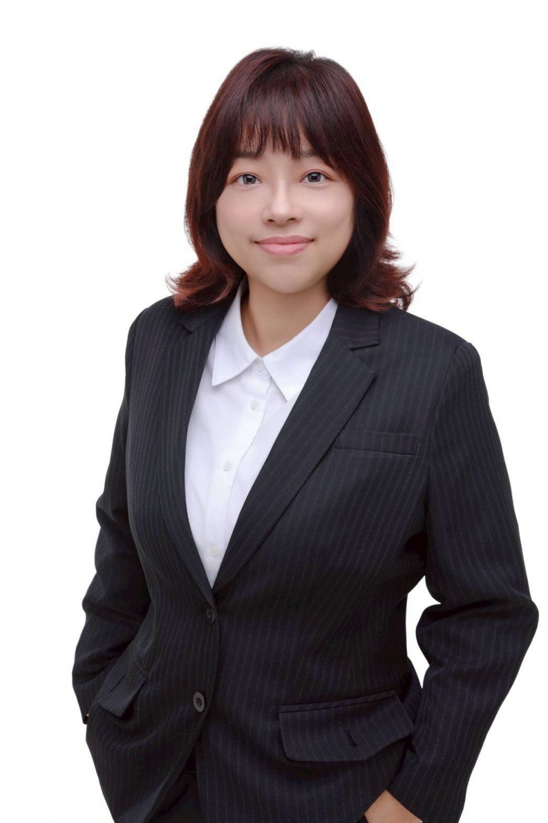 房仲 温婉喬 照片