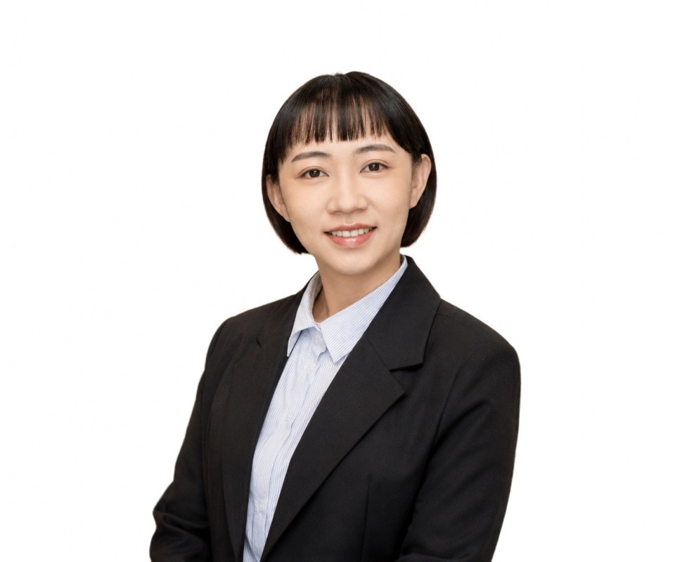 房仲 伍語萱 照片