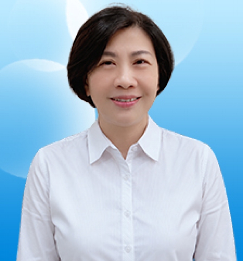 房仲 羅秀娟 照片