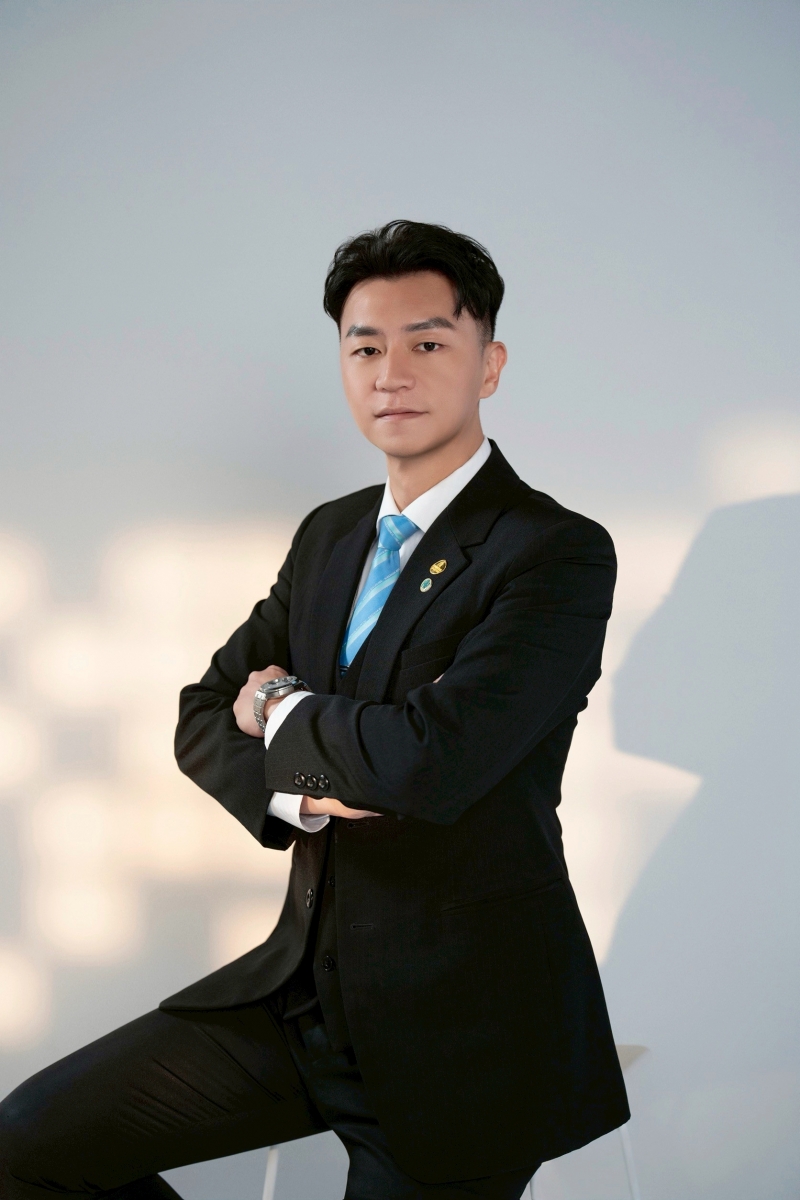 房仲 陶宏剛 照片