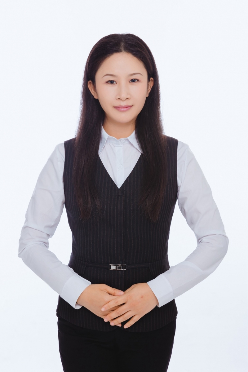 房仲 郭海艷 照片