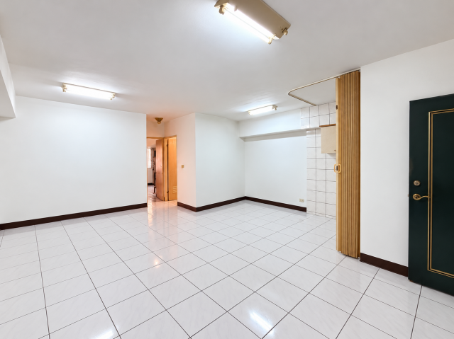 逢甲生活圈|室內近22坪|邊間採光|兩房雙衛浴 照片 5