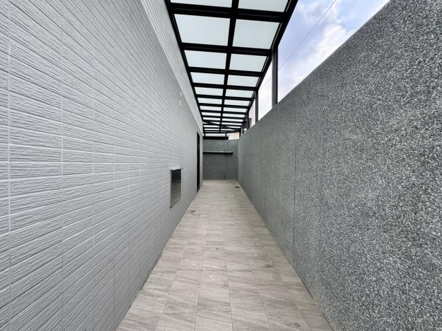 協成國小正對面|邊間地45坪|全新電梯別墅|前後側院 照片 4