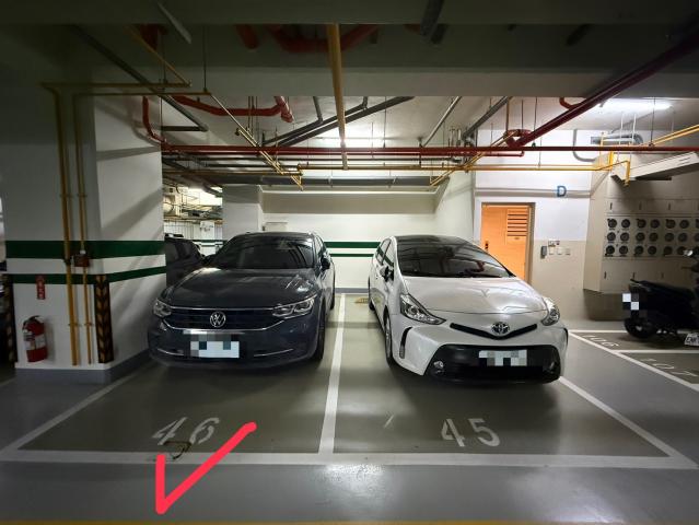 【高雄好宅推薦】河畔*景觀首排 三面採光 四房平車 三陽台 照片 19