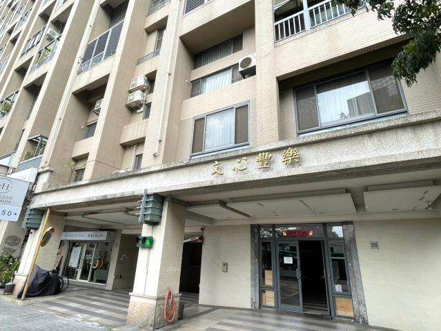 專任-南屯文心豐樂高CP值2+1房附休旅車位 照片 1