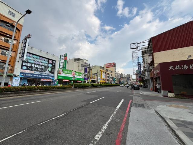 台南超級房仲推薦 長億城小資成家美三房 照片 15