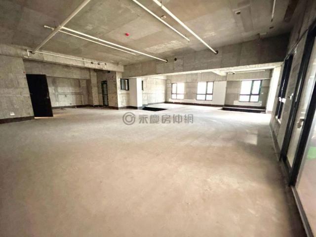 七期市政特區親家雲硯可隔4房毛胚3車景觀戶 照片 4