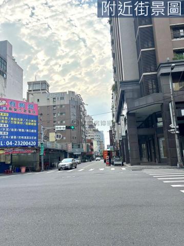 五期商圈金店面正東興路親家黃金時代店面雙車位 照片 12