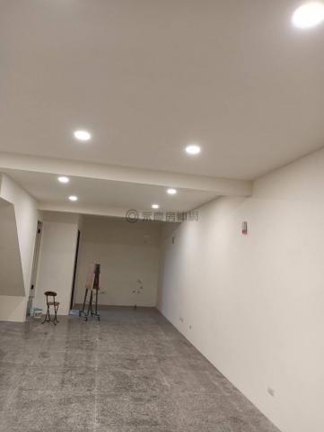 西屯達麗J12水湳經貿達利J12挑高邊間黃金店面 照片 5
