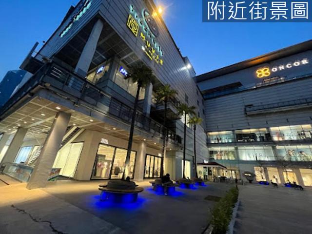 西屯台中華爾街【蘿曼蘿蘭】七期小高樓兩房平車 照片 6