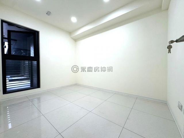西屯專營惠文學區市政1號院兩房車大露臺戶 照片 9