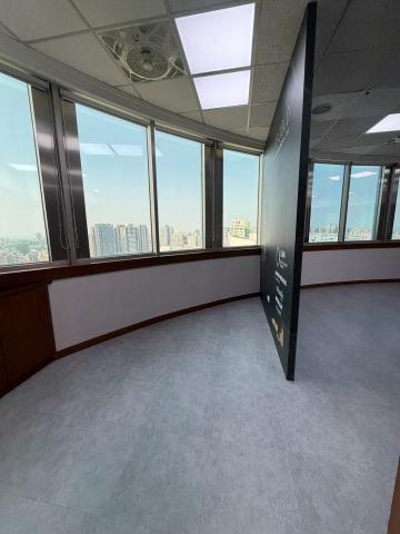 北高雄買賣達人 巨蛋捷運站|時代富豪|稀有商辦|企業辦公首選 照片 7