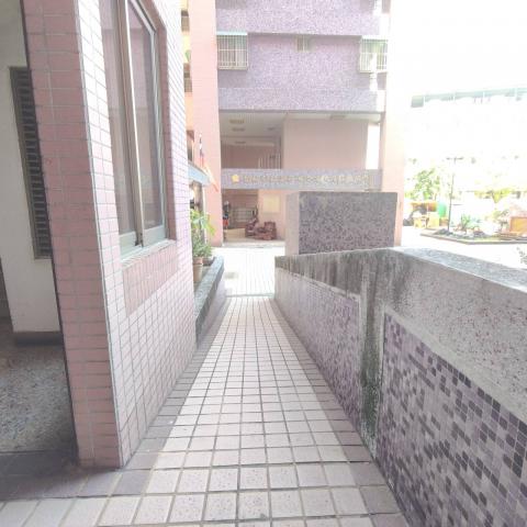 北高雄買賣達人 大道新城翻新高樓層景觀三房+平車 照片 20