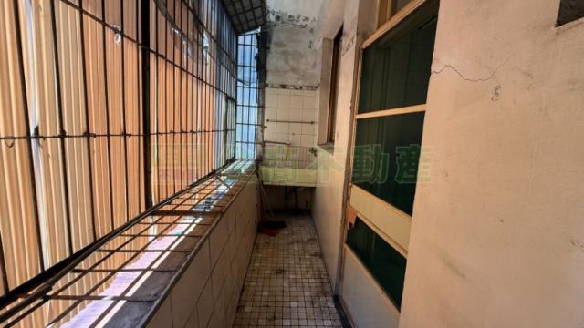 新北房仲推薦 幸福成家邊間三房 照片 8