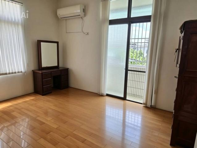 嘉義林森黃金大路邊73坪店住 照片 6