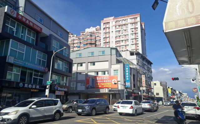 屏東高中廣東路上透天店面-24地坪 照片 10