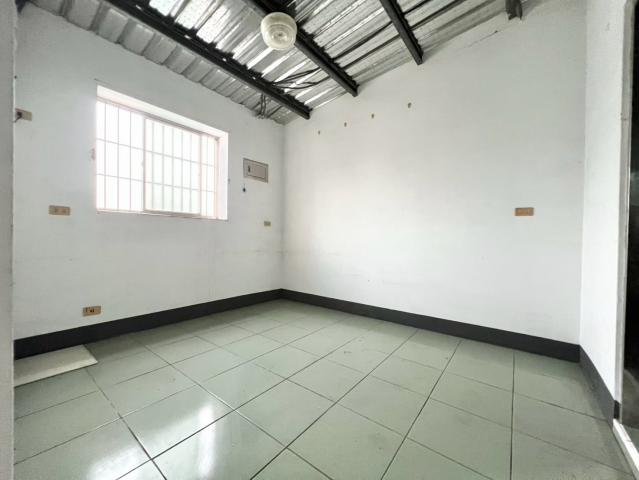 (專約)近美術館車站公寓收租聖品(西藏街) 高雄豪宅精選 照片 10