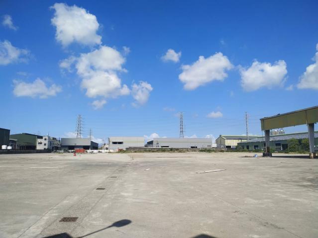 三民買屋達人 岡山丁工用地多筆計5694坪,每筆80坪可單購 照片 2