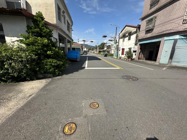 三民買屋達人 <美濃中正湖建地>住宅區+商業區建地-另有43 照片 7