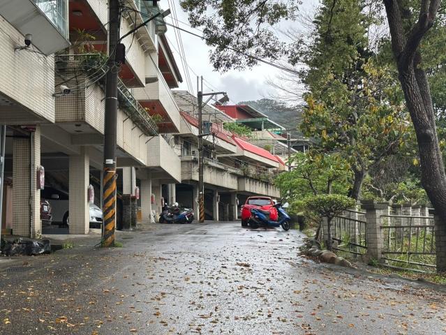 龍鳳別墅四房車 照片 3