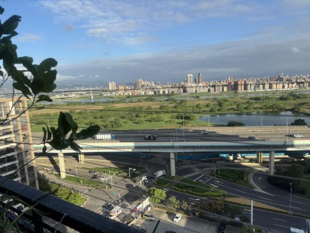 未來馥方正三房車 照片 1