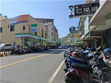 南應大大坪數龍的天下精裝3房+車位 照片 16