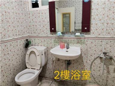 新東區7米大面寬大地坪孝親房透天 照片 10