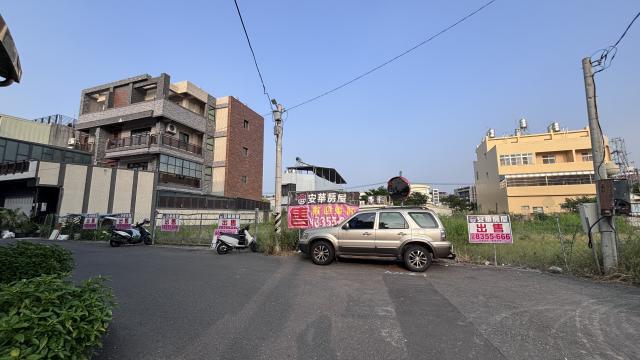 東港夜市金店地 琉球房地女神 照片 4