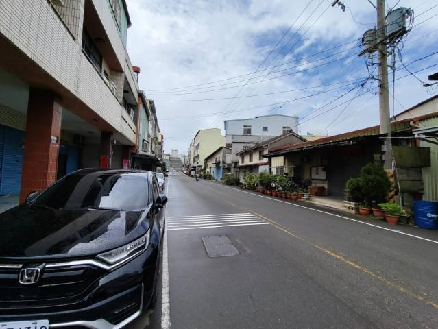 北屯找房推薦 大肚榮華街熱鬧商圈土地 照片 5