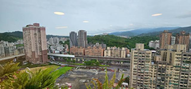 國泰商圈精緻四房+平面大車位 基隆買房賣屋 照片 15