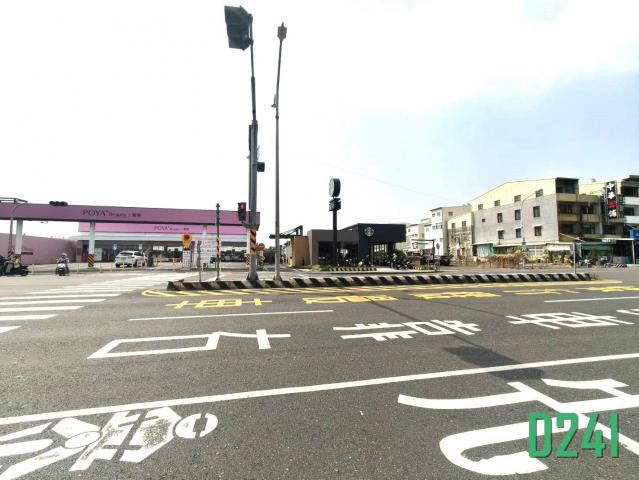 台南房地產 海佃商圈臨路輕裝潢住商透天 照片 17