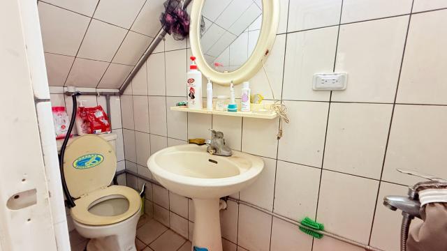桃竹苗房屋土地 楊梅大鎮 臨路邊間大透天 照片 6
