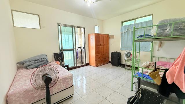 桃竹苗房屋土地 楊梅大鎮 臨路邊間大透天 照片 10