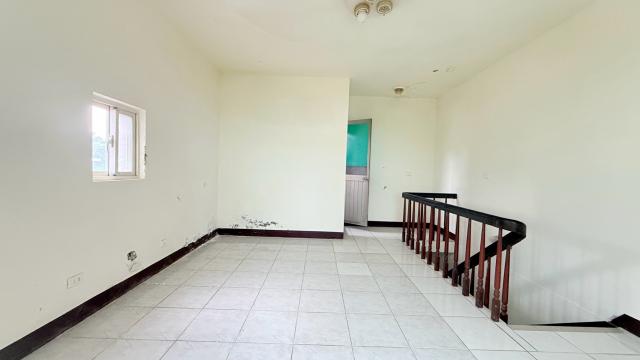 桃竹苗房屋土地 楊梅大鎮 臨路邊間大透天 照片 15