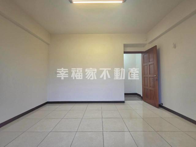 永康戶政12米路傳統車墅|永康首購買房 照片 19