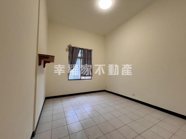 台南房屋土地|東區曼哈頓大四房+有租車位 照片 9