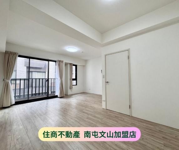 【大里74旁】超優質別墅❤️雙車位 照片 9