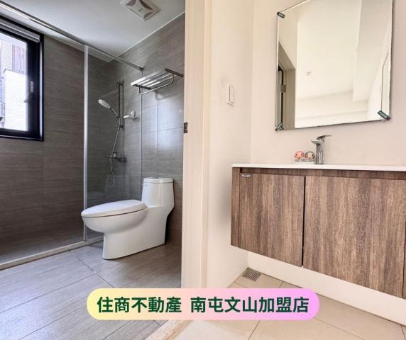【大里74旁】超優質別墅❤️雙車位 照片 14