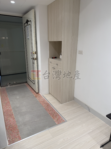 台北房仲女王 中山中原街華廈景觀美宅 照片 2