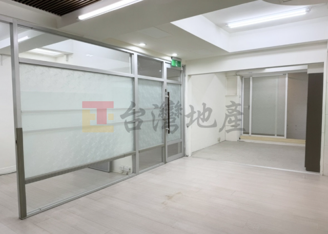台北房仲女王 瑞安雅仕一樓+地下室店辦住 照片 6
