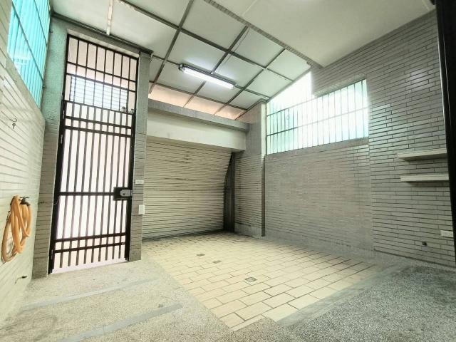 永康戶政四樓透天傳統車墅(屋齡:22年) 照片 13