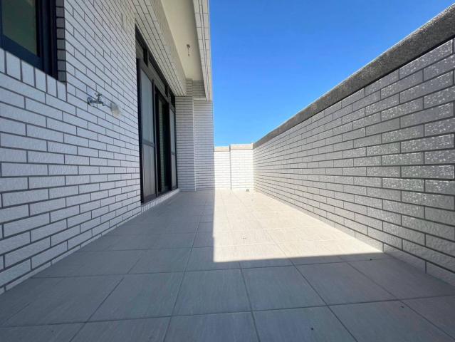 大里中興商圈6.6米大面寬雙車全新電梯別墅 照片 11