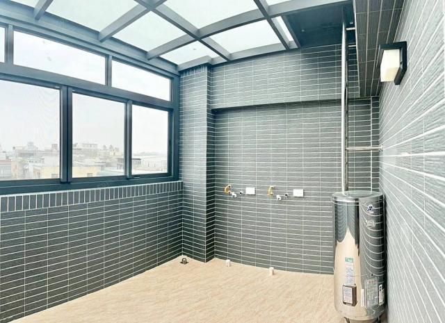 大里塗成.成功雙商圈店住兩用成家創業都合適 照片 9