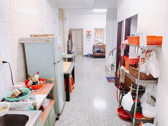 太平八房五衛現成宿舍穩健收租投資首選 台中太平買房 照片 4